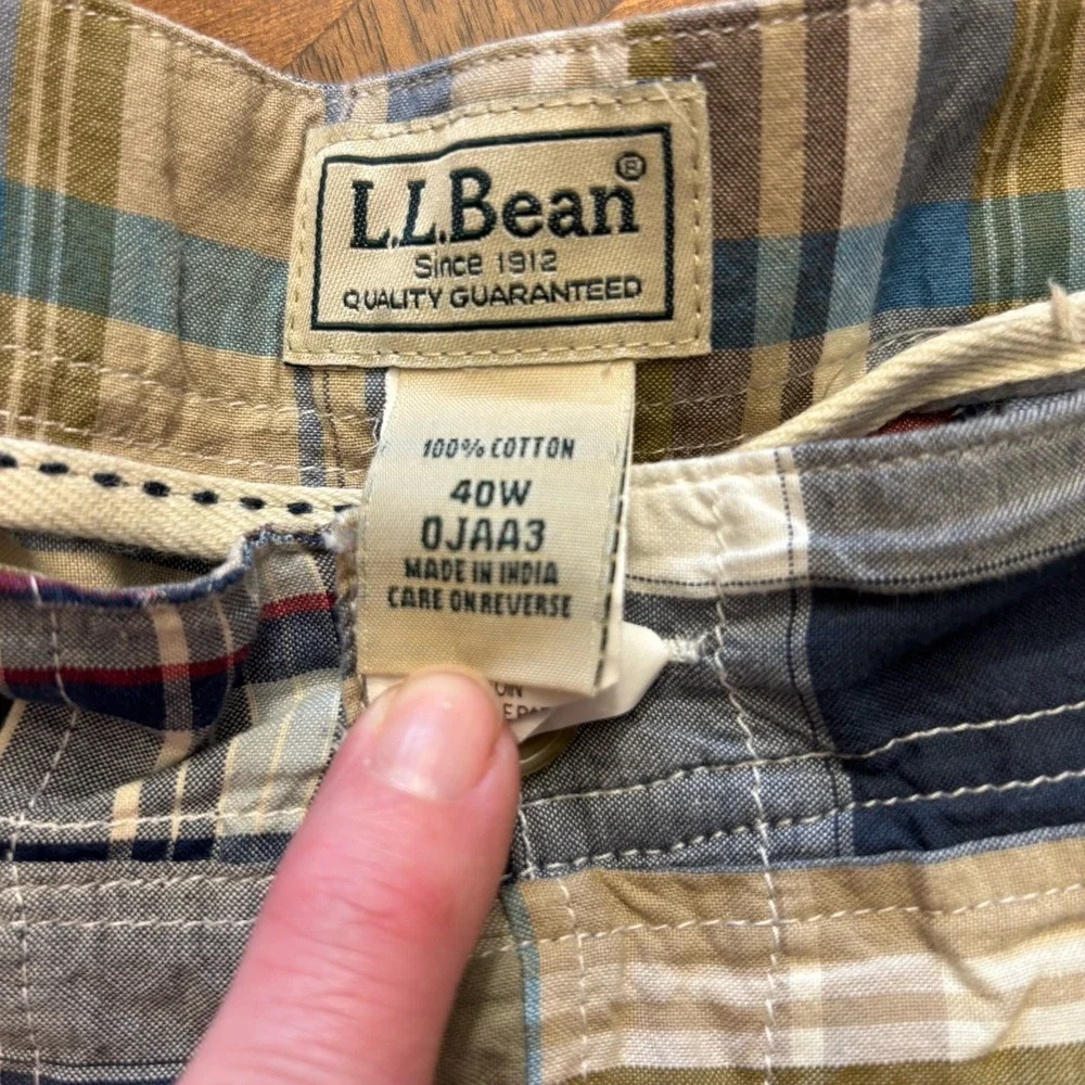 LL Bean Shorts Mens 40W Blue Plaid Madras‎ Patchwork Chino 9